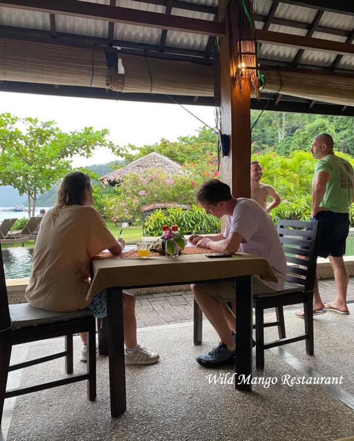 Cocotinos Lembeh A Boutique Dive Lodge Bitung Eksteriør billede