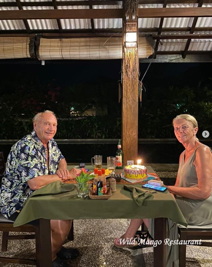 Cocotinos Lembeh A Boutique Dive Lodge Bitung Eksteriør billede